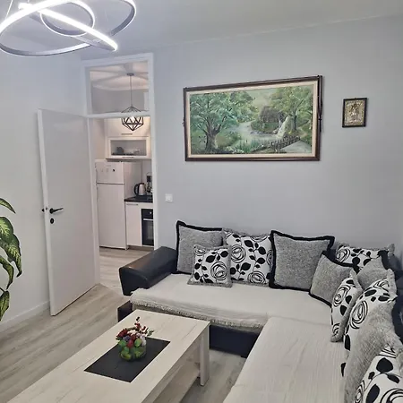 Center Apartamento Budva